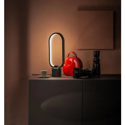 Lampada da tavolo a LED Naos mini in metallo con base in marmo di Stones