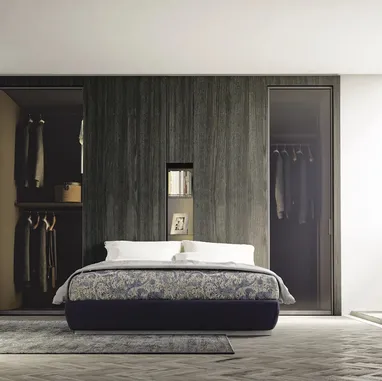 Cabina Armadio con ante battenti Stand Up in nobilitato effetto legno e vetro di Dielle Modus