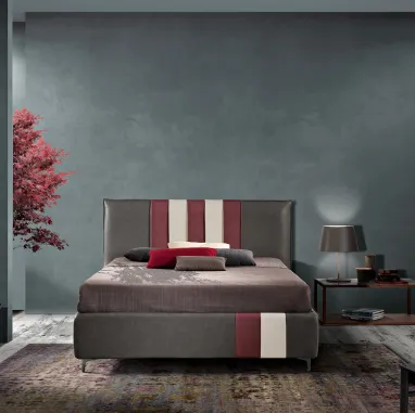 Letto Stripes in ecopelle di Artigianaletti