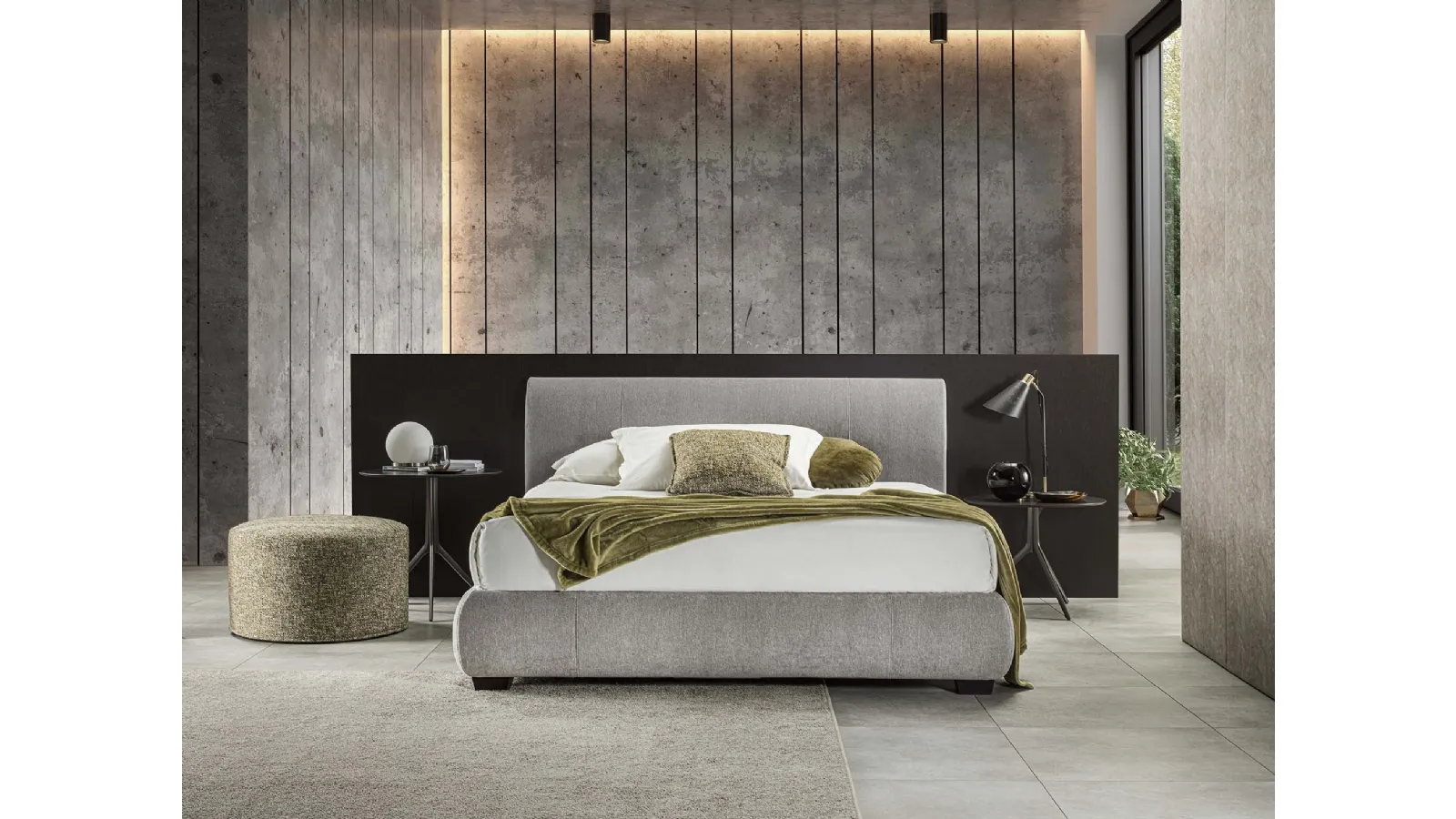 Letto Luna con testiera di GR Salotti