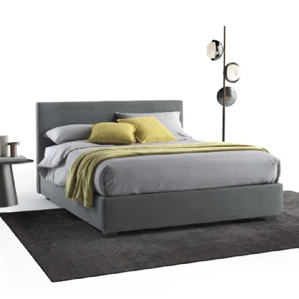 Letto matrimoniale Marte in tessuto con testiera di GR Salotti