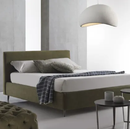 Letto Peter in tessuto di GR Salotti