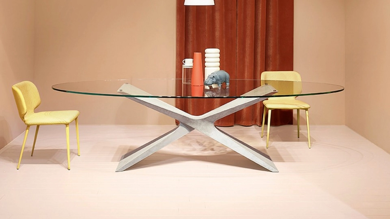 Tavolo Nexus con top in vetro di Midj